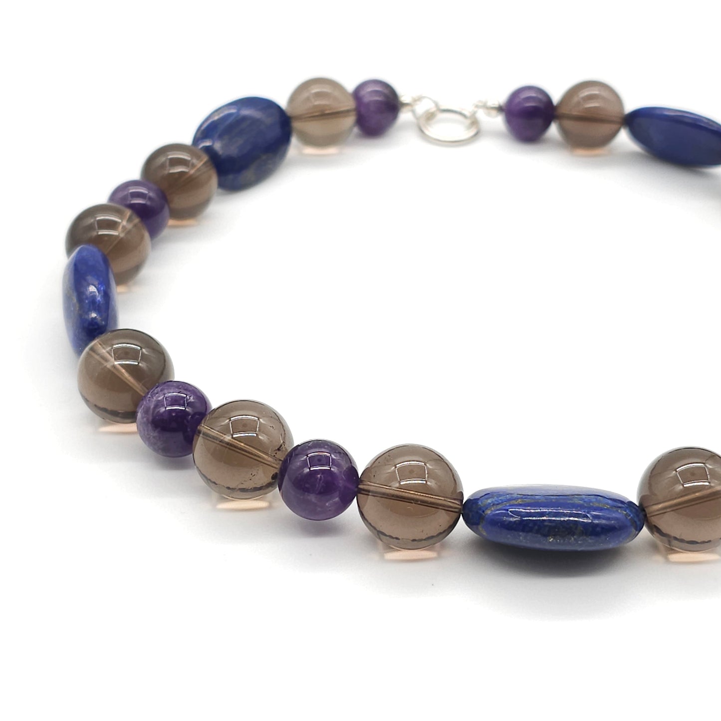 Nuru na Bluu: Amethyst, Crystal Quartz, Lapis
