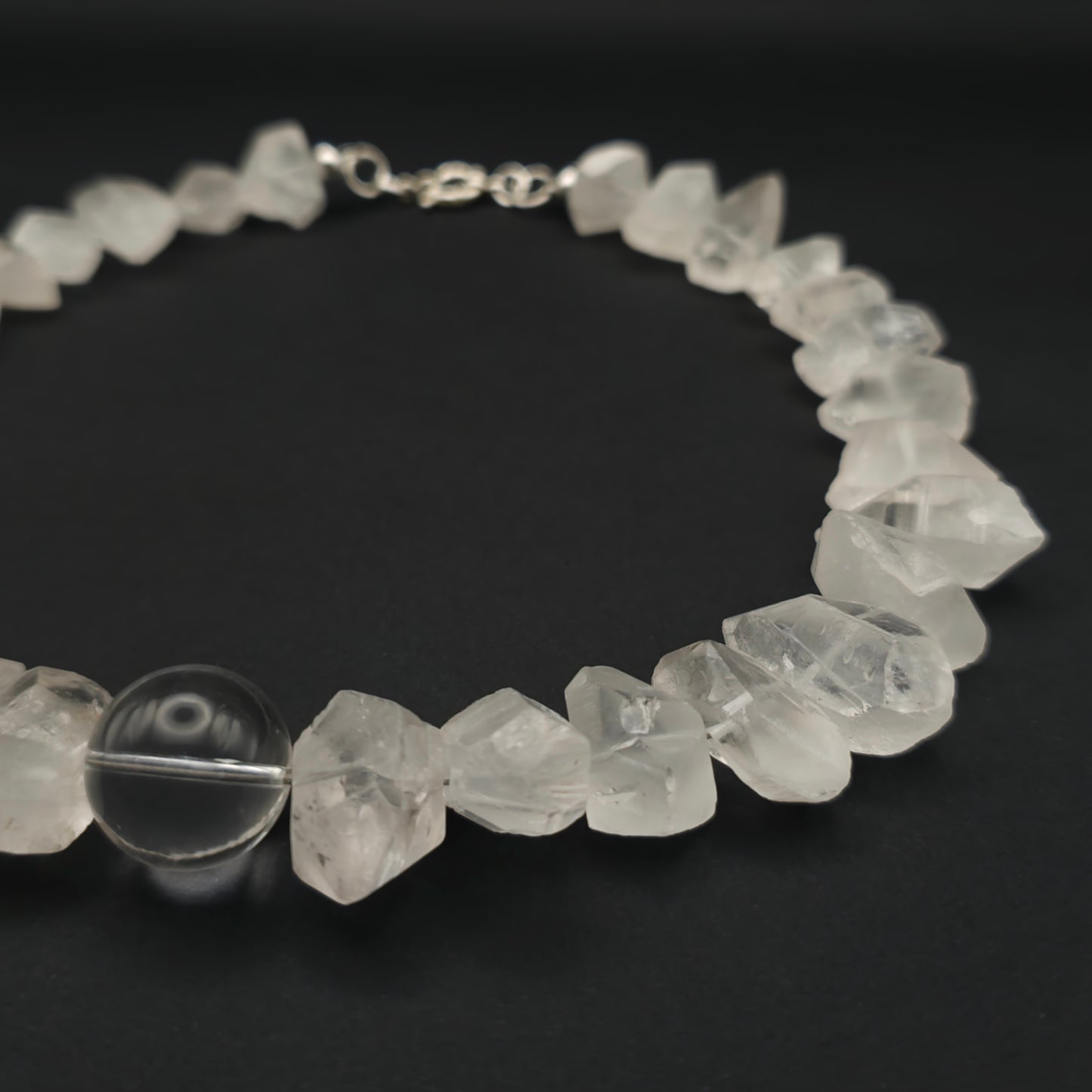Uwazi Raw & Pearl: Crystal Quartz