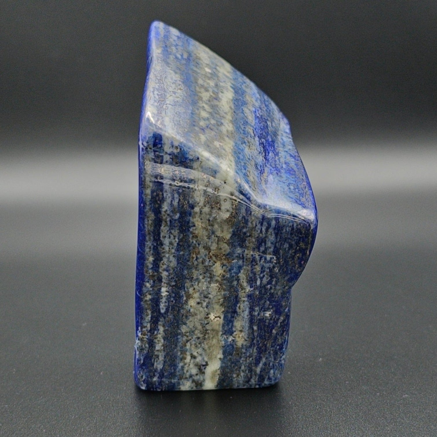 Lapis Lazuli Freiform Nr. 09 - allanit minerals