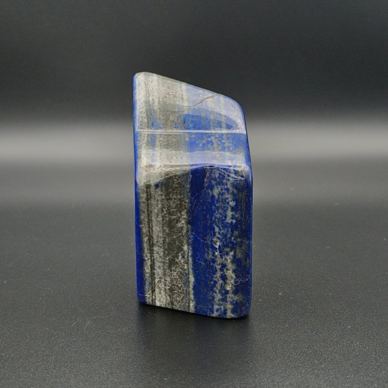 Lapis Lazuli Freiform Nr. 18 - allanit minerals