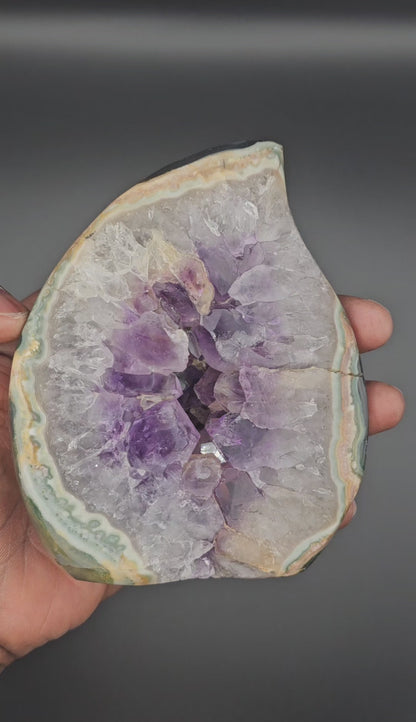 Amethyst-Agate Druse No.1